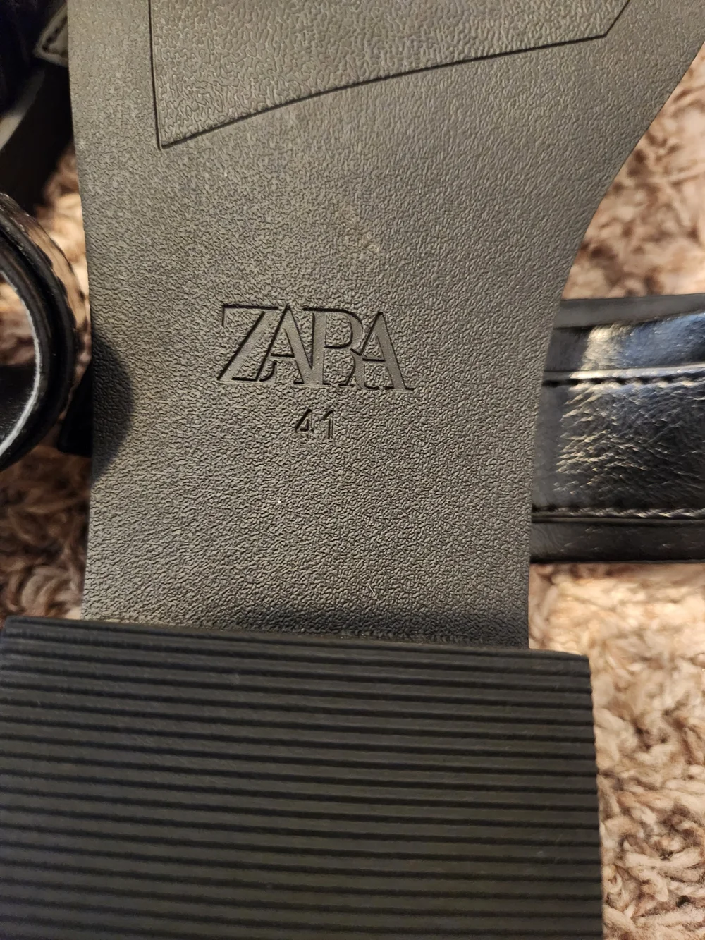 Zara Black Double Buckle Slide Sandals - Picture 6 of 6